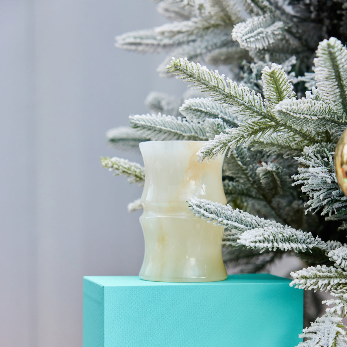 CELADON FROST ONYX CADDY